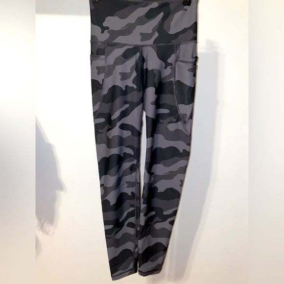 Old Navy Pants - Old Navy leggings